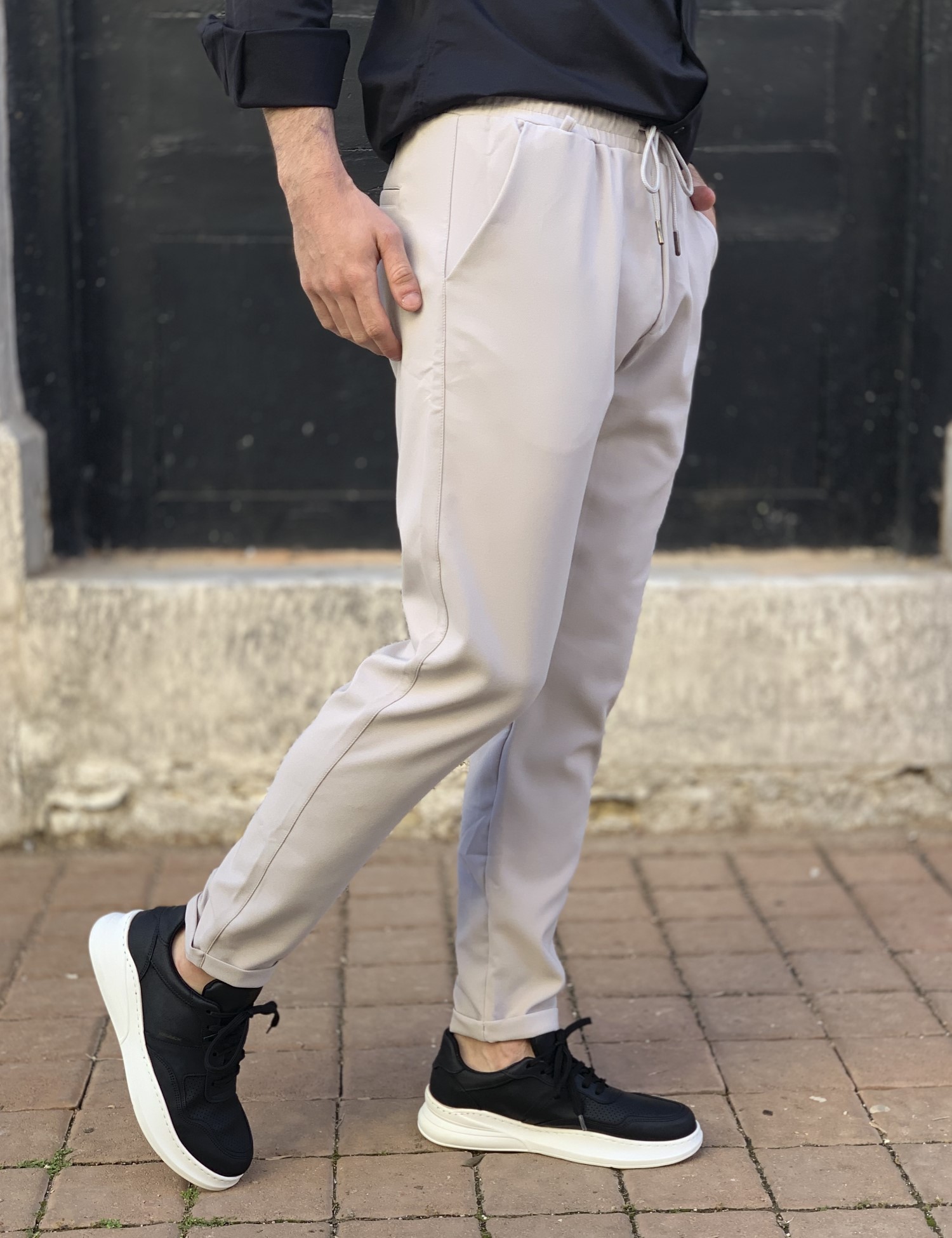 Ανδρικό γκρι υφασμάτινο παντελόνι loose fit PNT6342 φωτογραφία